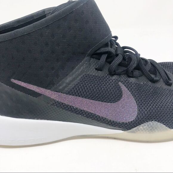 NIKE | Women’s Air Zoom Strong Black & Metallic Purple 9 - Picture 5 of 11